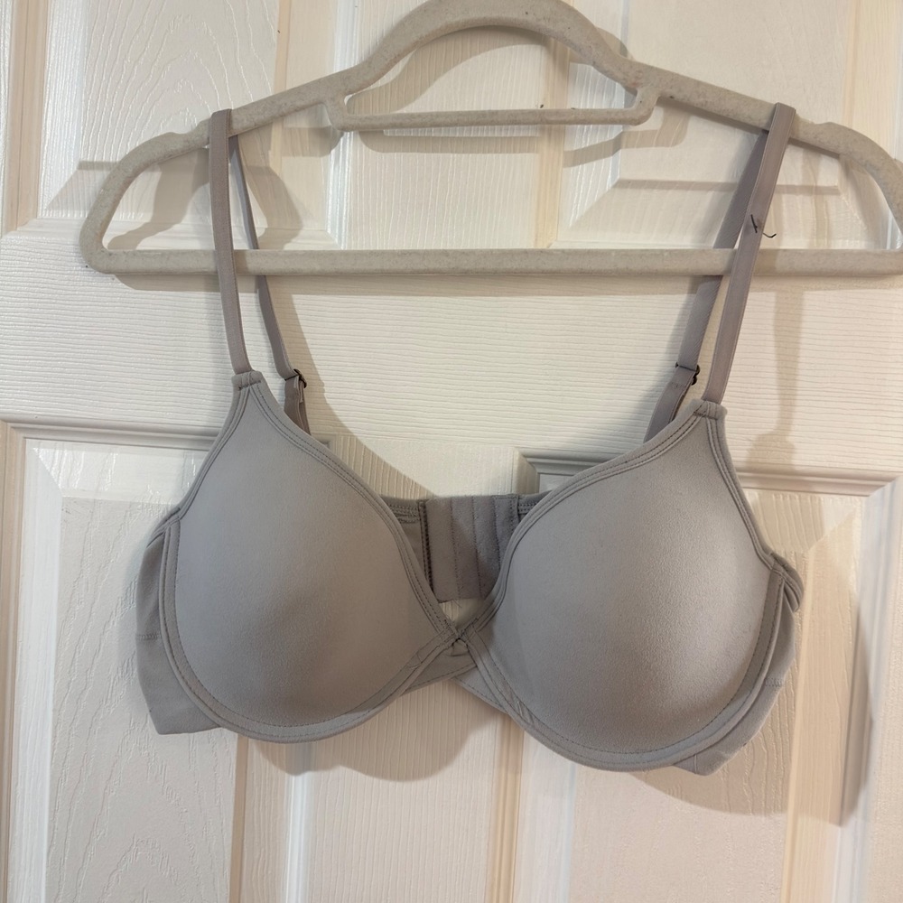 Lucky Brand Gray Underwire T-Shirt Bra Adjustable Straps 38C RN71222